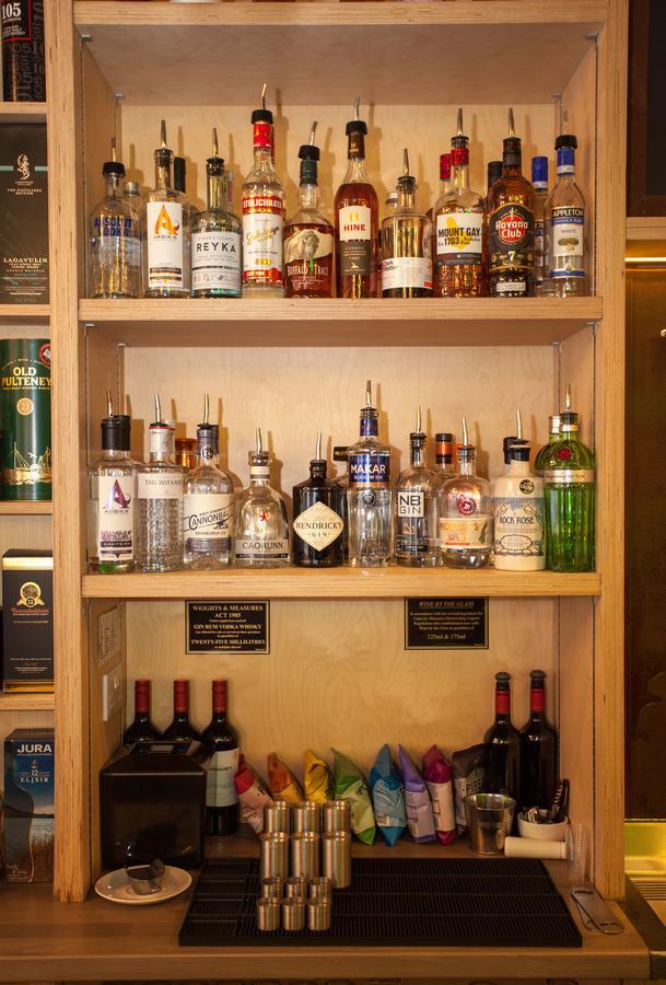 Black Isle Bar & Rooms Inverness Bagian luar foto